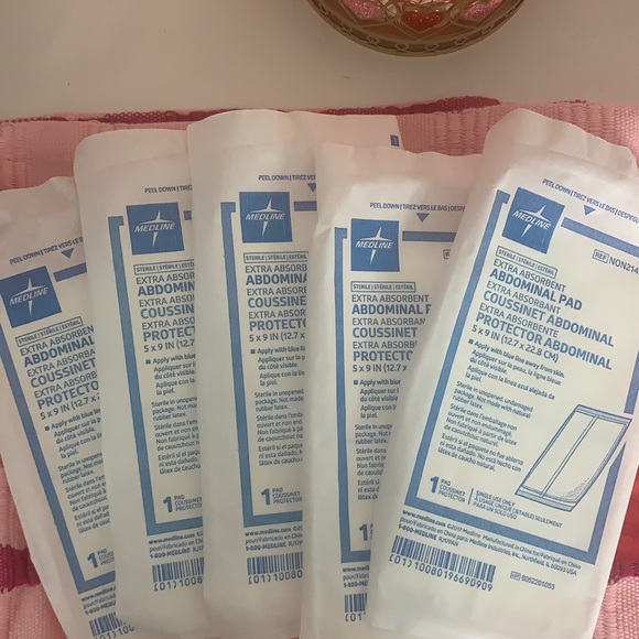 Medline Sterile Extra Absorbent Abdominal Pad 5 x 9 IN. Bundle of (5). - Picture 1 of 4